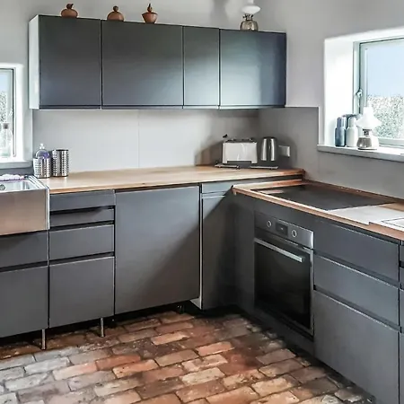 Casa de Férias Pet Friendly In With Sauna Warthe (Mecklenburg-Vorpommern)